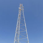A antena de aço tubular galvanizada do tubo da torre da telecomunicação entrelaça equipado com pernas de aço da torre 4 personalizado