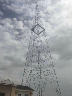 Torre de Antena de Comunicação em Malha Tubular de Aço 3 Pernas 20m \ 30m