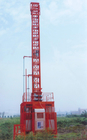 Torre telescópica de implantação rápida branca vermelha para antena de comunicação suspensa